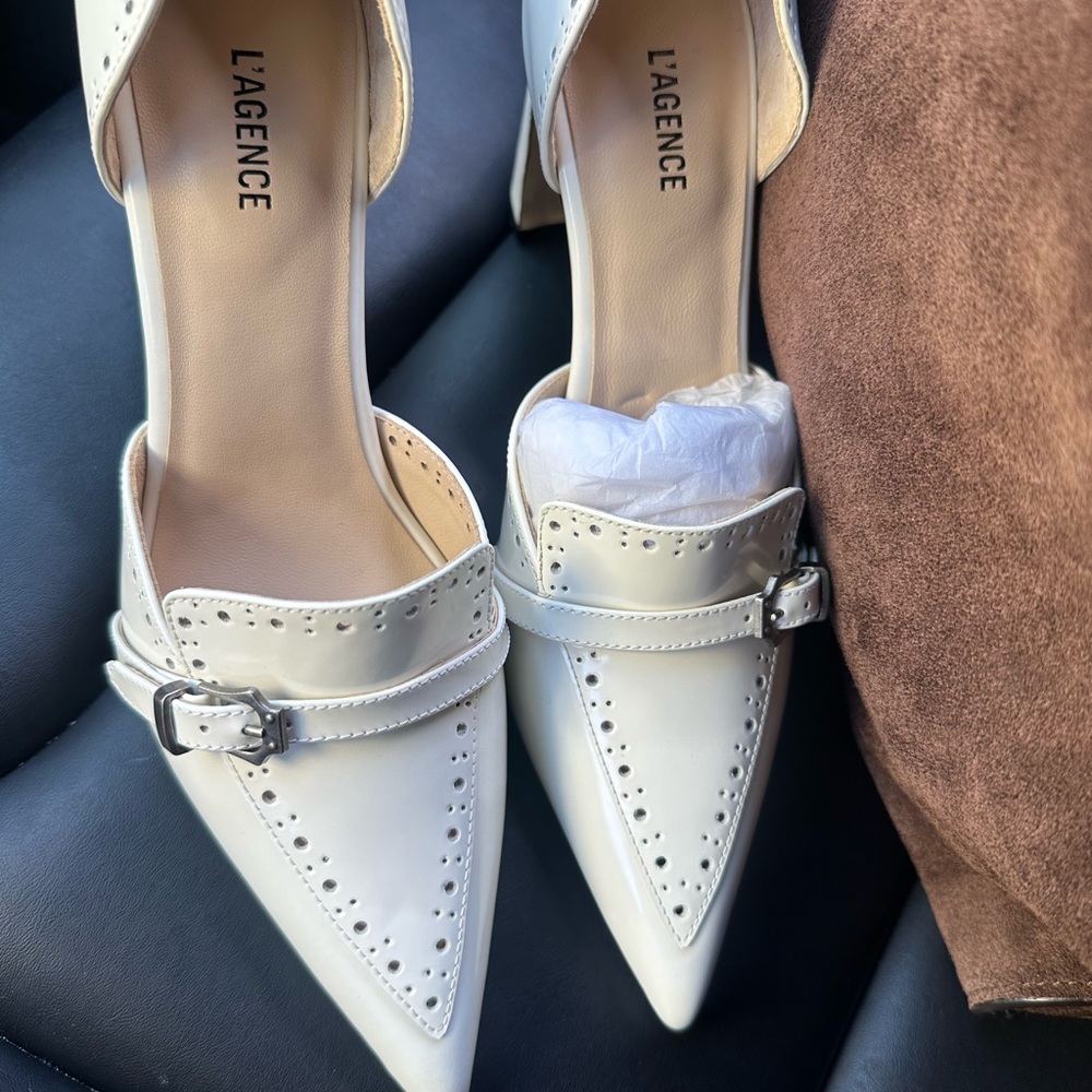 L'AGENCE Cream Pointed Toe Heels